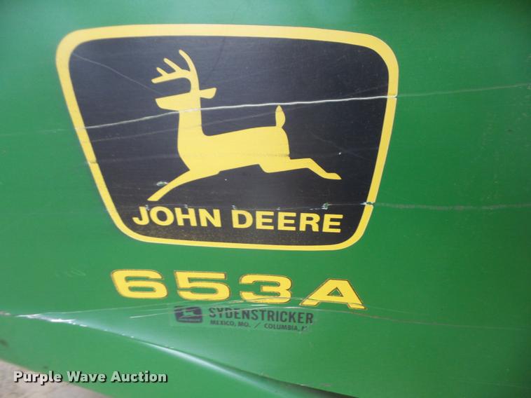 image for item DB0509 1995 John Deere 653A row crop head