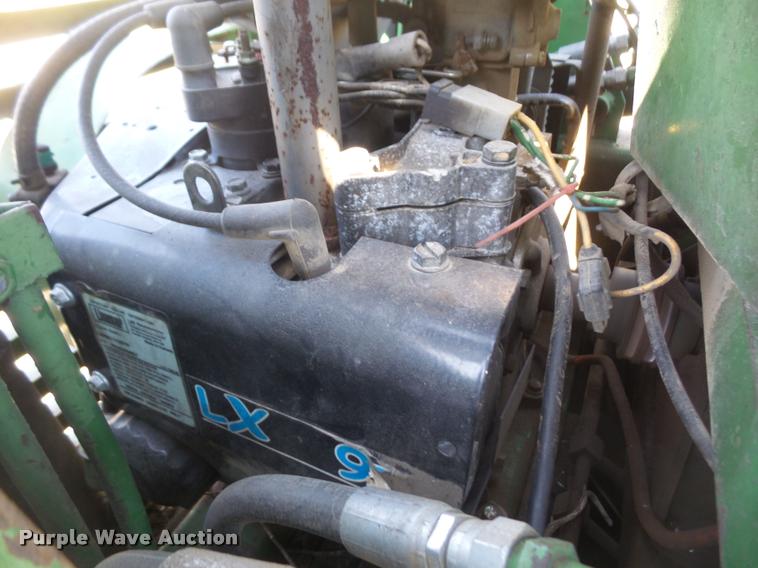 image for item DB0510 John Deere 70 skid steer