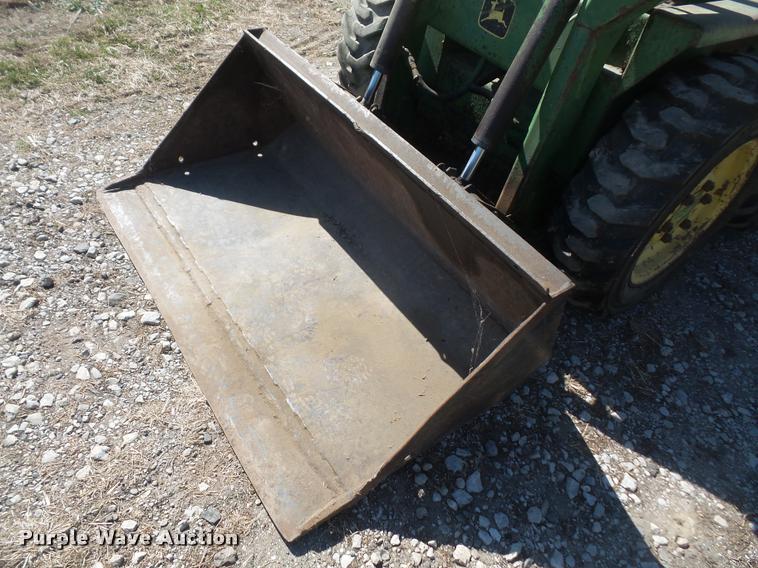 image for item DB0510 John Deere 70 skid steer