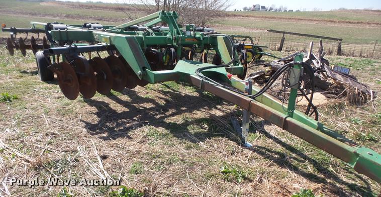 image for item DB0512 John Deere 510 disk chisel