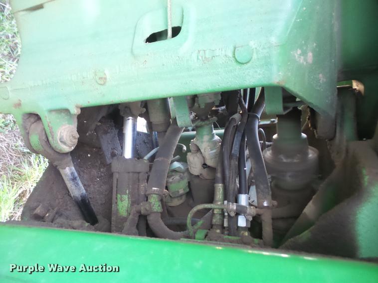 image for item DB0519 1981 John Deere 8640 4WD tractor