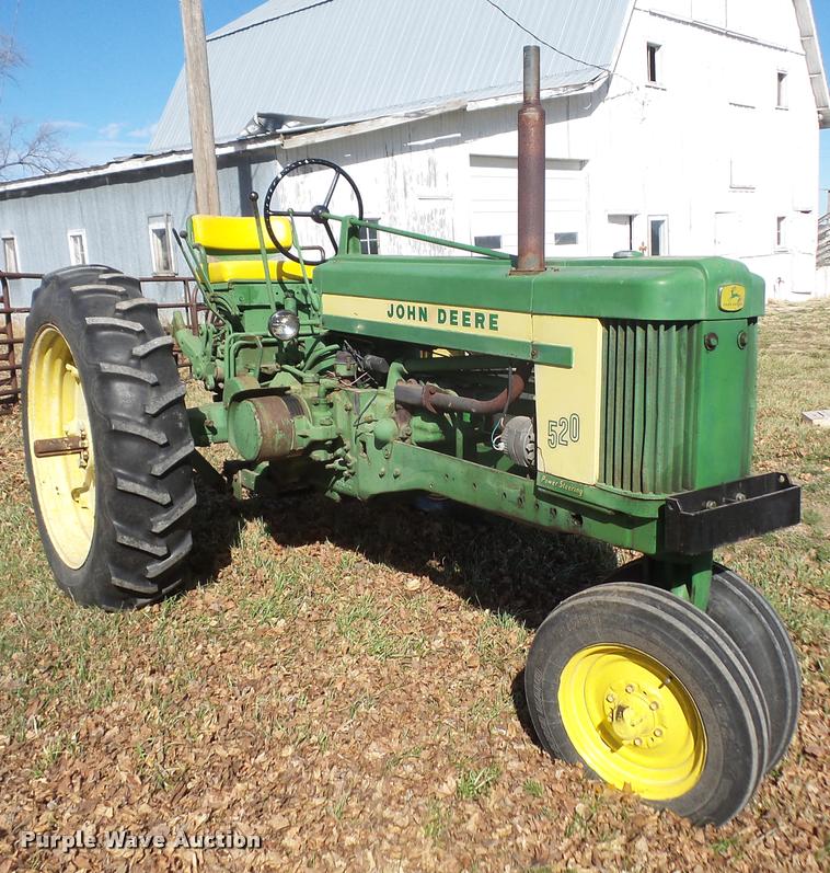 image for item DB0537 1957 John Deere 520 tractor