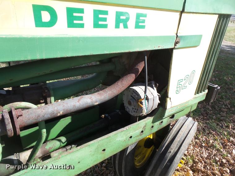 image for item DB0537 1957 John Deere 520 tractor