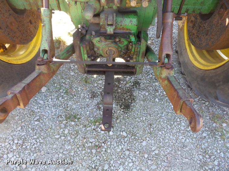image for item DB0607 1968 John Deere 4020 tractor