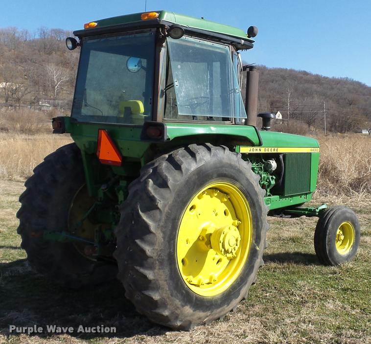image for item DB0642 1975 John Deere 4430 tractor