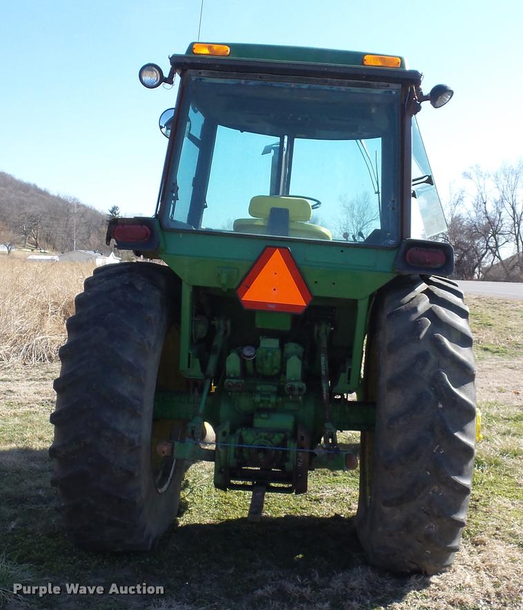 image for item DB0642 1975 John Deere 4430 tractor