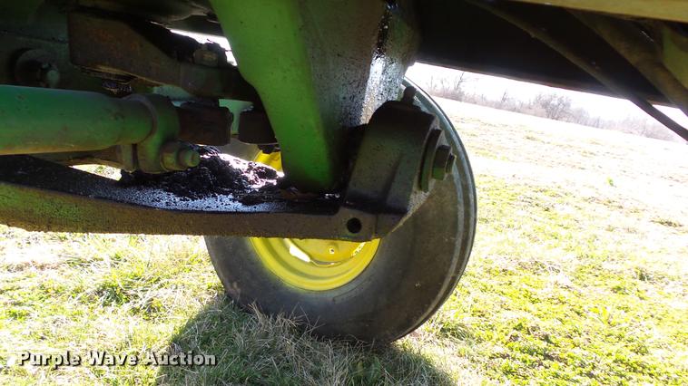 image for item DB0642 1975 John Deere 4430 tractor