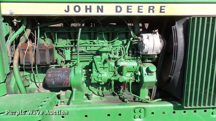 image for item DB0642 1975 John Deere 4430 tractor