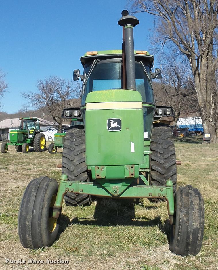 image for item DB0644 1973 John Deere 4430 tractor