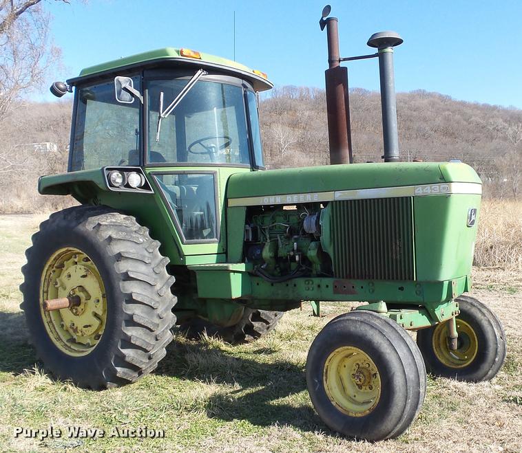 image for item DB0644 1973 John Deere 4430 tractor
