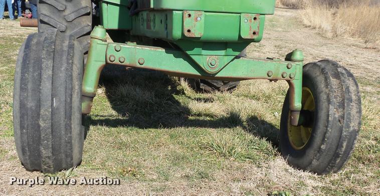image for item DB0644 1973 John Deere 4430 tractor