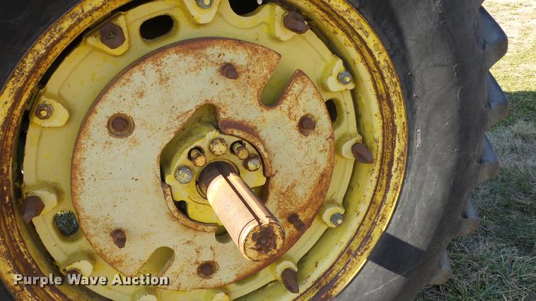 image for item DB0644 1973 John Deere 4430 tractor