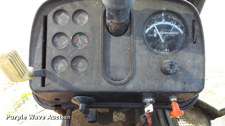 image for item DB0644 1973 John Deere 4430 tractor