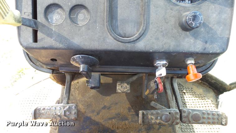 image for item DB0644 1973 John Deere 4430 tractor