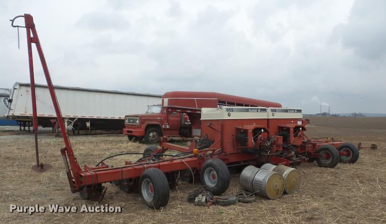image for item DB0650 Case IH 955 planter