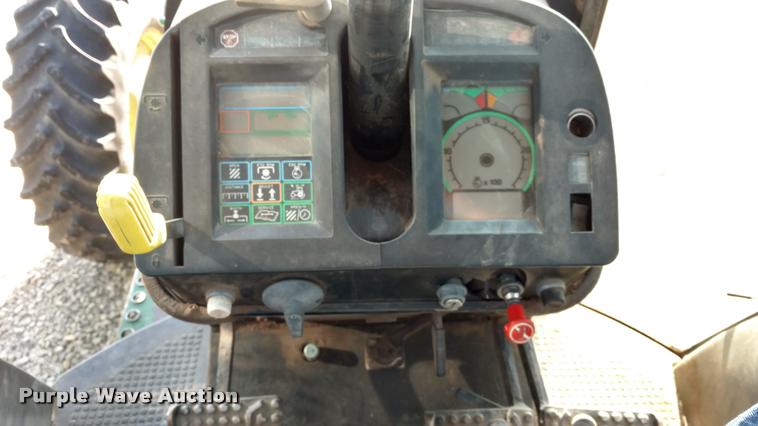 image for item DB0858 1989 John Deere 4955 MFWD tractor