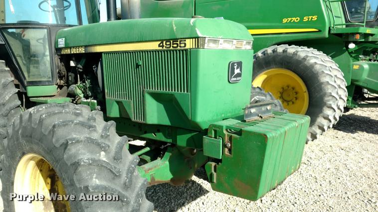 image for item DB0858 1989 John Deere 4955 MFWD tractor