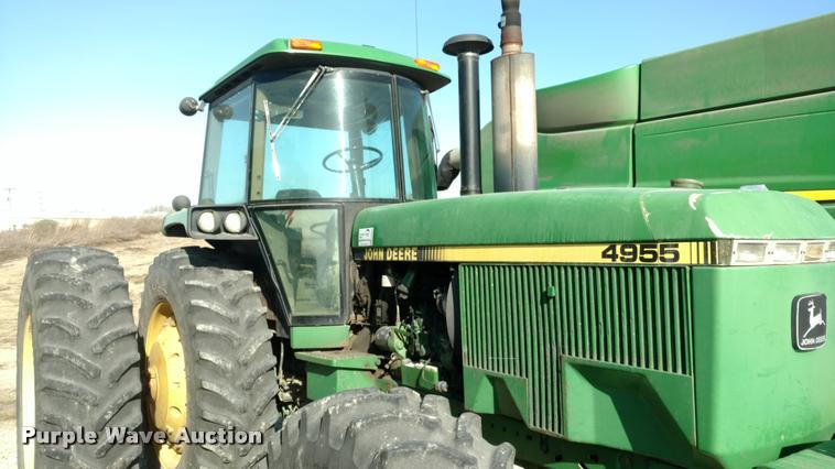 image for item DB0858 1989 John Deere 4955 MFWD tractor