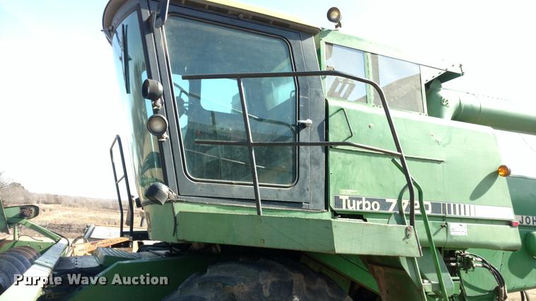 image for item DB0860 1979 John Deere 7720 RWA combine