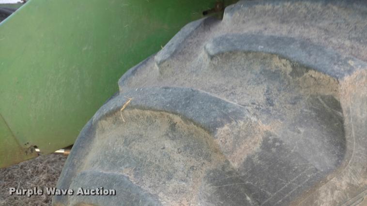 image for item DB0860 1979 John Deere 7720 RWA combine