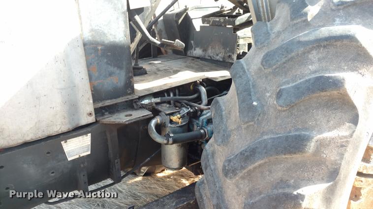 image for item DB0861 1978 White 2-105 tractor