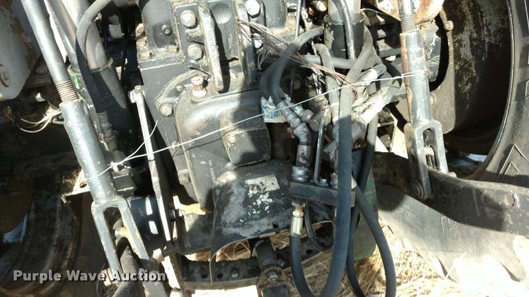 image for item DB0861 1978 White 2-105 tractor