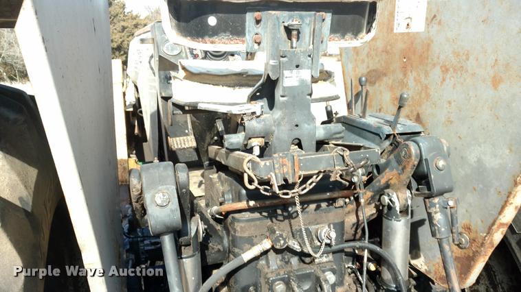 image for item DB0861 1978 White 2-105 tractor