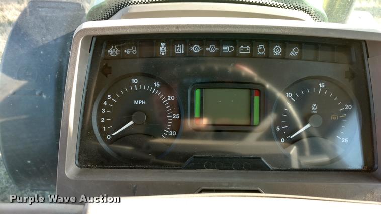 image for item DB0882 2010 John Deere 7130 MFWD tractor