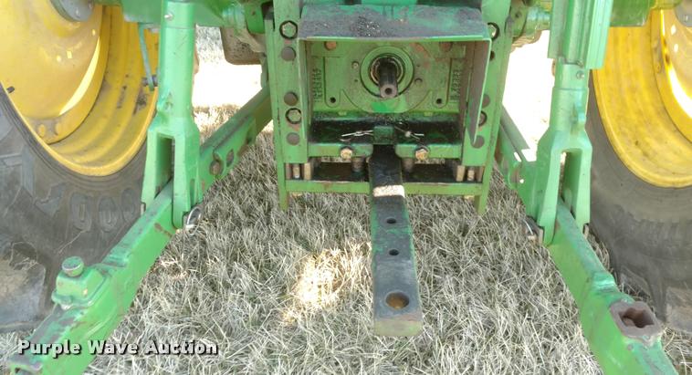 image for item DB0882 2010 John Deere 7130 MFWD tractor