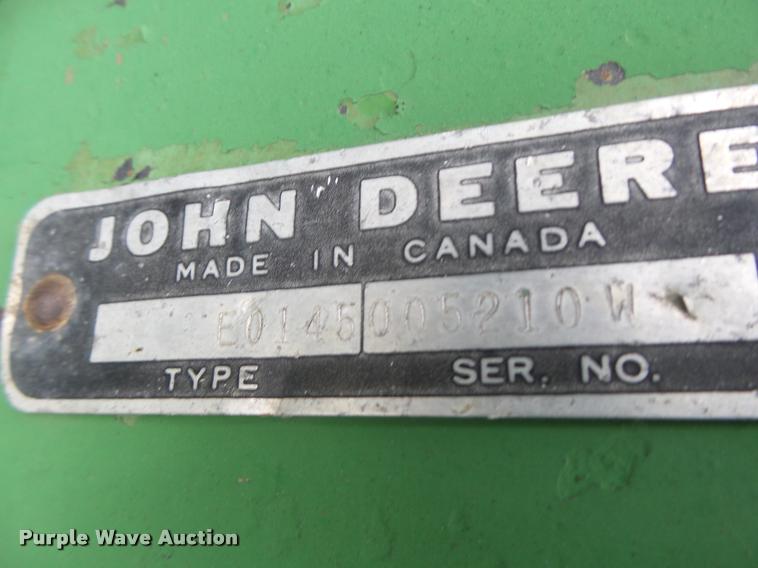 image for item DB1277 John Deere 830 tractor