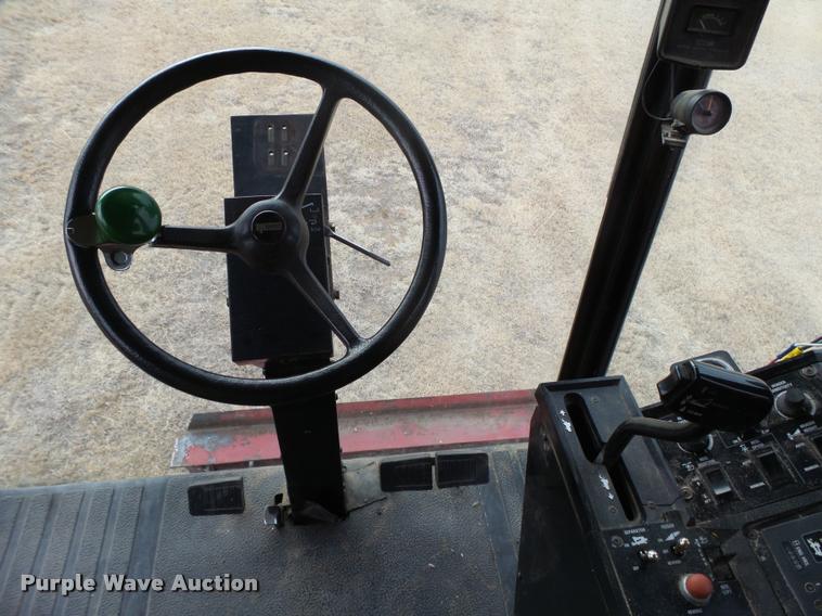 image for item DB1908 1992 Case IH 1680 Axial-Flow combine and head