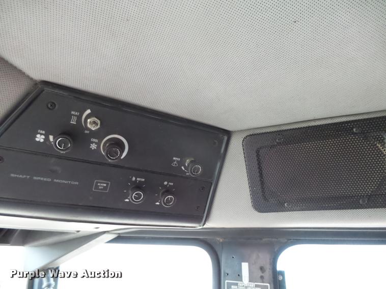 image for item DB1908 1992 Case IH 1680 Axial-Flow combine and head