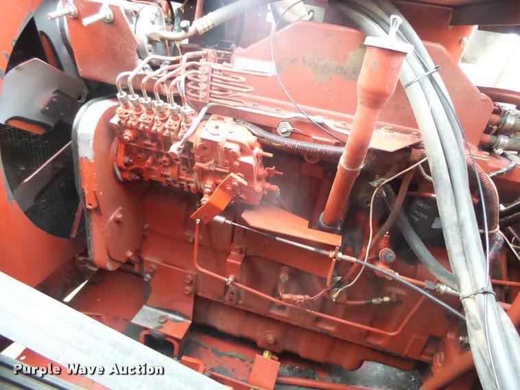 image for item DB1908 1992 Case IH 1680 Axial-Flow combine and head