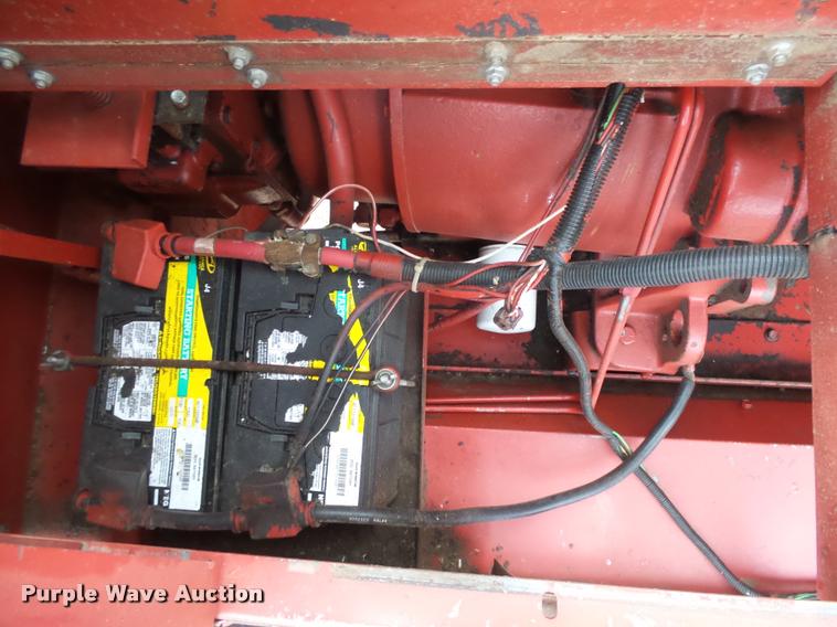 image for item DB1908 1992 Case IH 1680 Axial-Flow combine and head