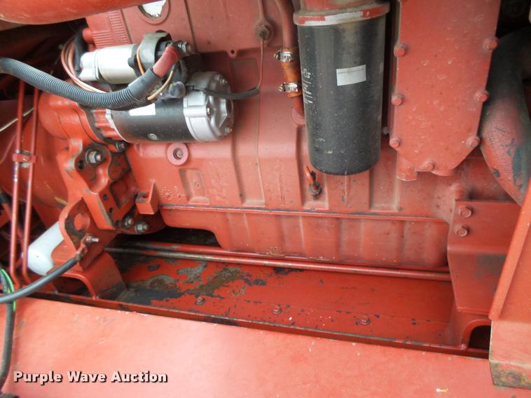 image for item DB1908 1992 Case IH 1680 Axial-Flow combine and head