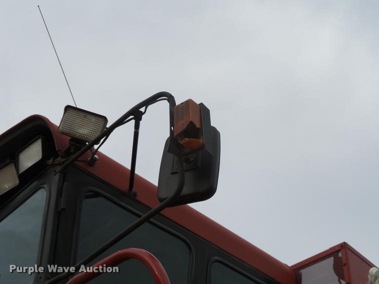 image for item DB1908 1992 Case IH 1680 Axial-Flow combine and head