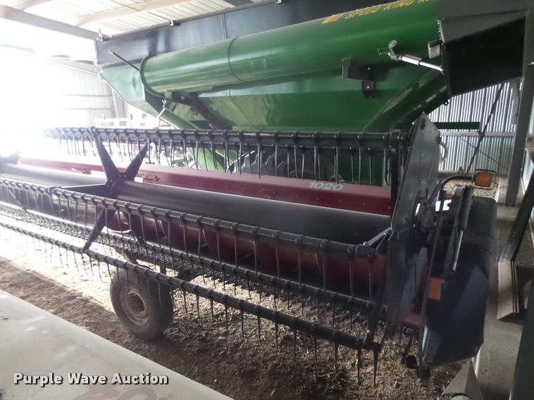 image for item DB1908 1992 Case IH 1680 Axial-Flow combine and head