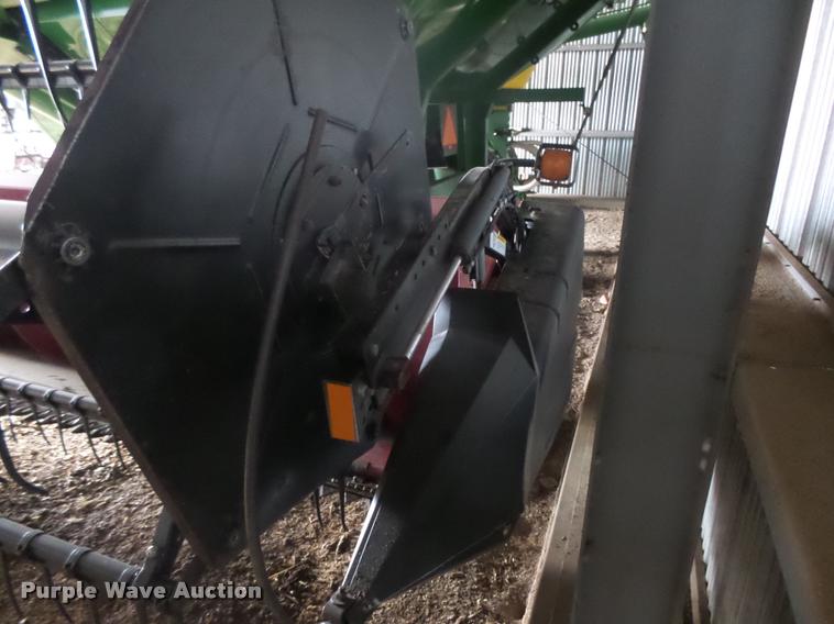 image for item DB1908 1992 Case IH 1680 Axial-Flow combine and head