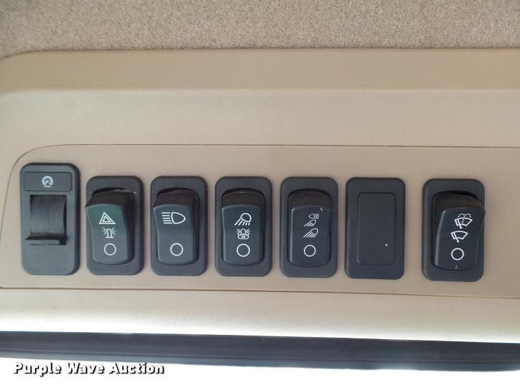 image for item DB1920 2010 John Deere 9670 STS combine