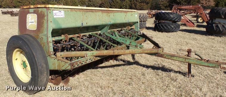 image for item DB2385 John Deere 8000 grain drill