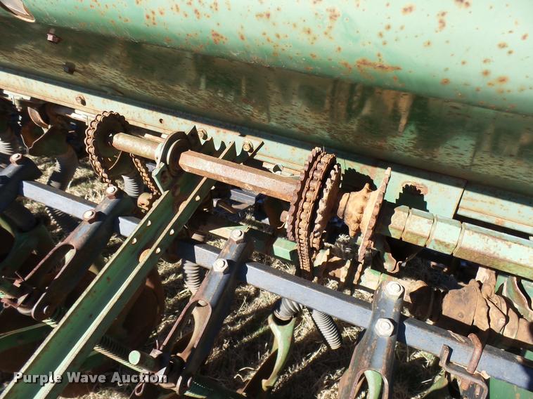 image for item DB2385 John Deere 8000 grain drill