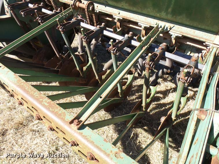 image for item DB2385 John Deere 8000 grain drill