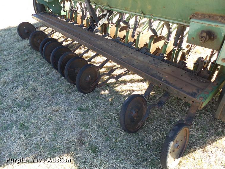image for item DB2385 John Deere 8000 grain drill