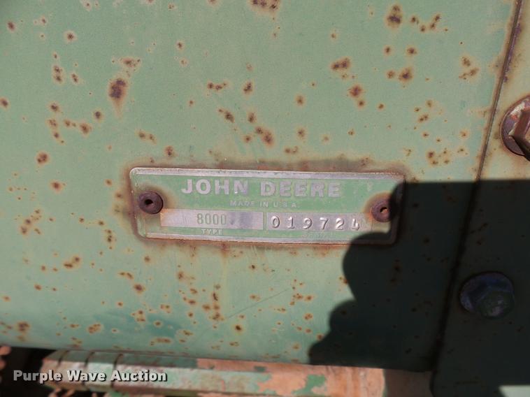 image for item DB2385 John Deere 8000 grain drill