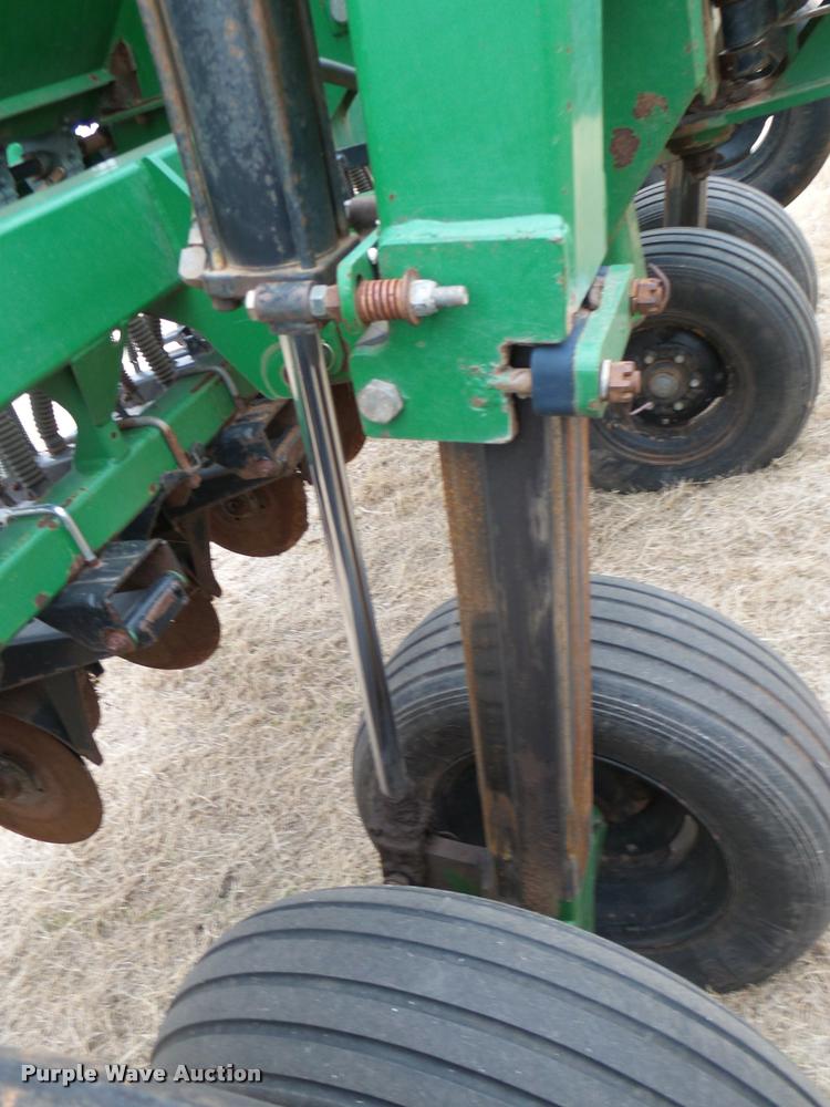 image for item DB2402 Great Plains 1500 no-till grain drill