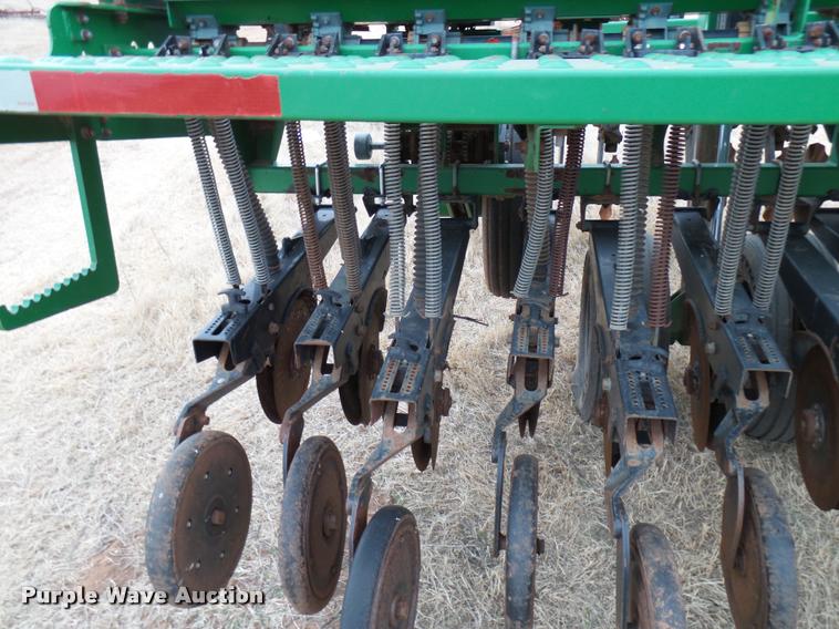 image for item DB2402 Great Plains 1500 no-till grain drill