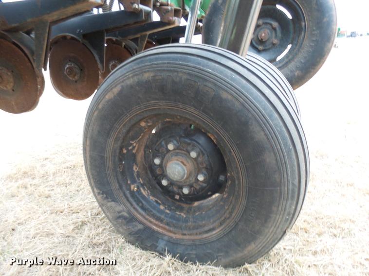 image for item DB2402 Great Plains 1500 no-till grain drill