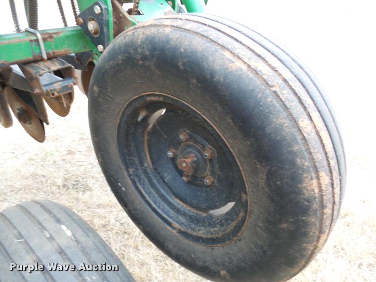 image for item DB2402 Great Plains 1500 no-till grain drill