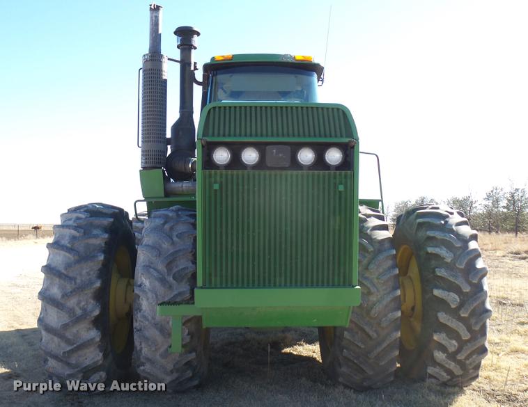 image for item DB2410 1991 John Deere 8760 4WD tractor
