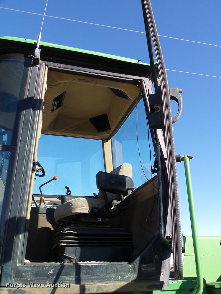 image for item DB2410 1991 John Deere 8760 4WD tractor